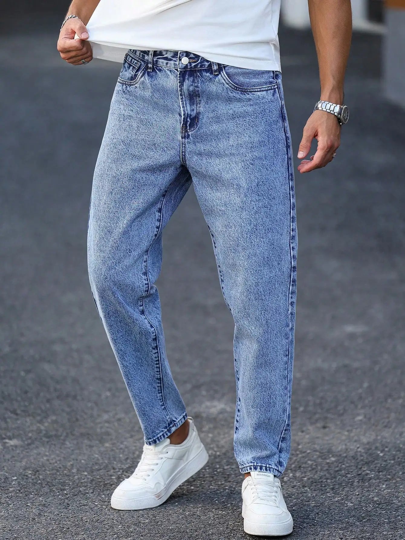 Relaxed Fit Tapered Acid Wash Jeans