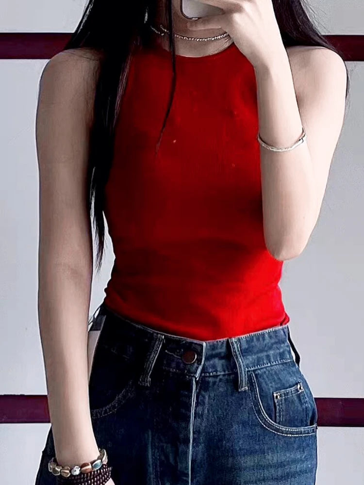 Halter Tank