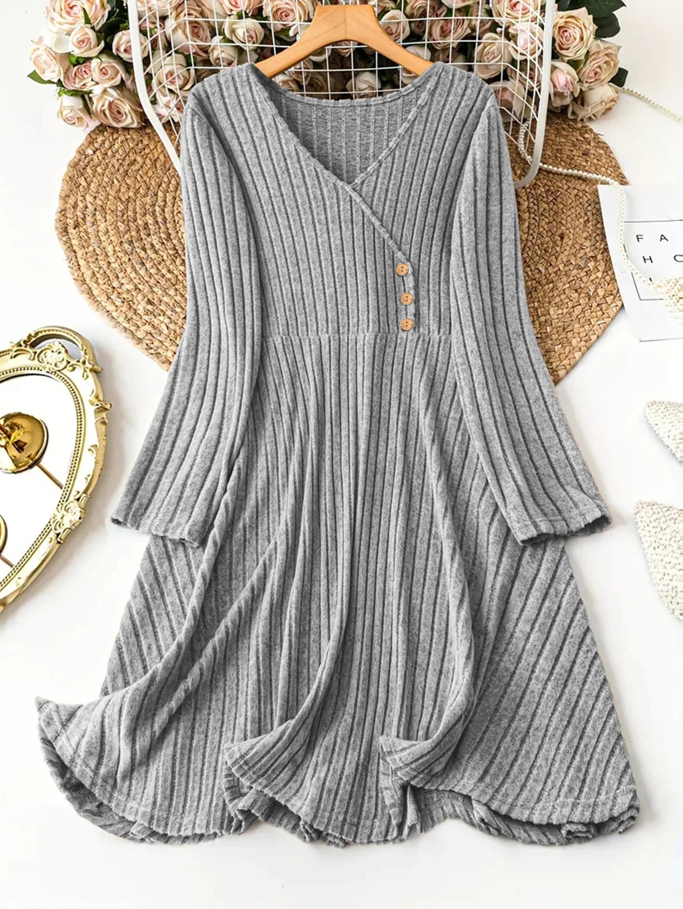 Solid Color V-Neck Long Sleeve Stripe Dress