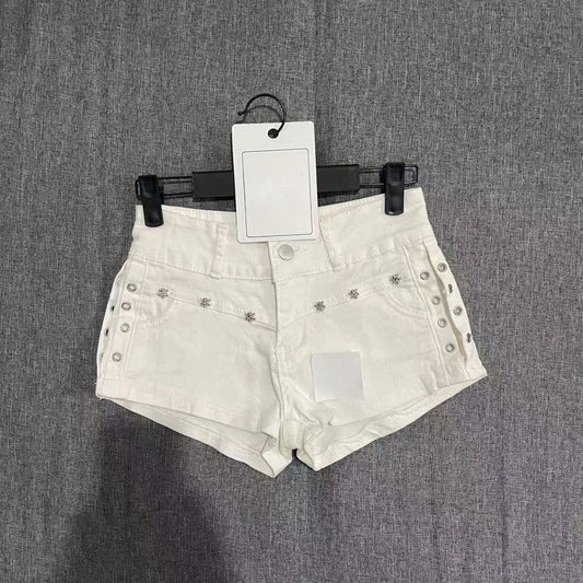 Low Waist Rivet Shorts
