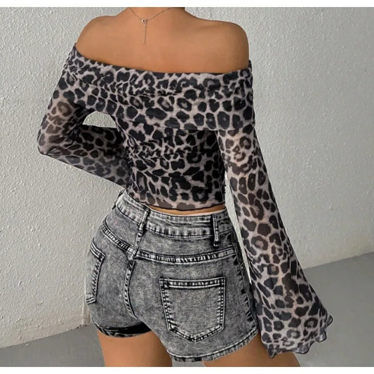 Leopard Print Short Sleeved Round Neck Tee