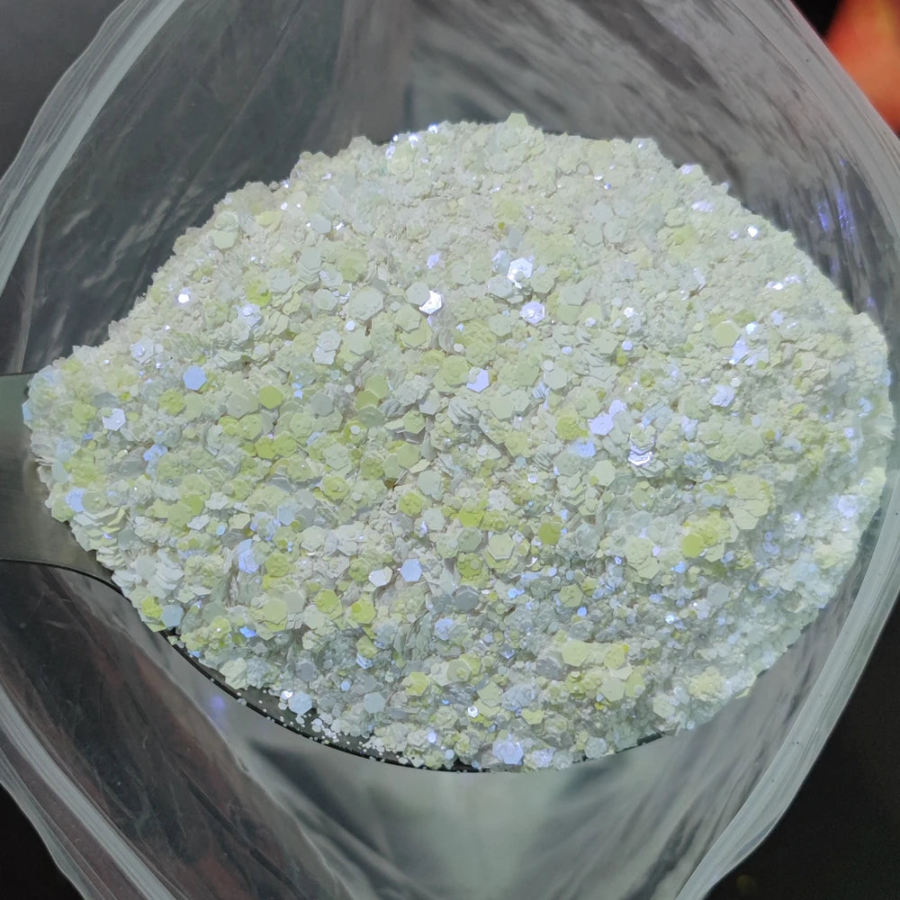 1KG Wholesale Mixed Size Holographic Nails Sequins Manicure Glitter Flakes Paillettes Nail Art Decorations Body/Face Glitter