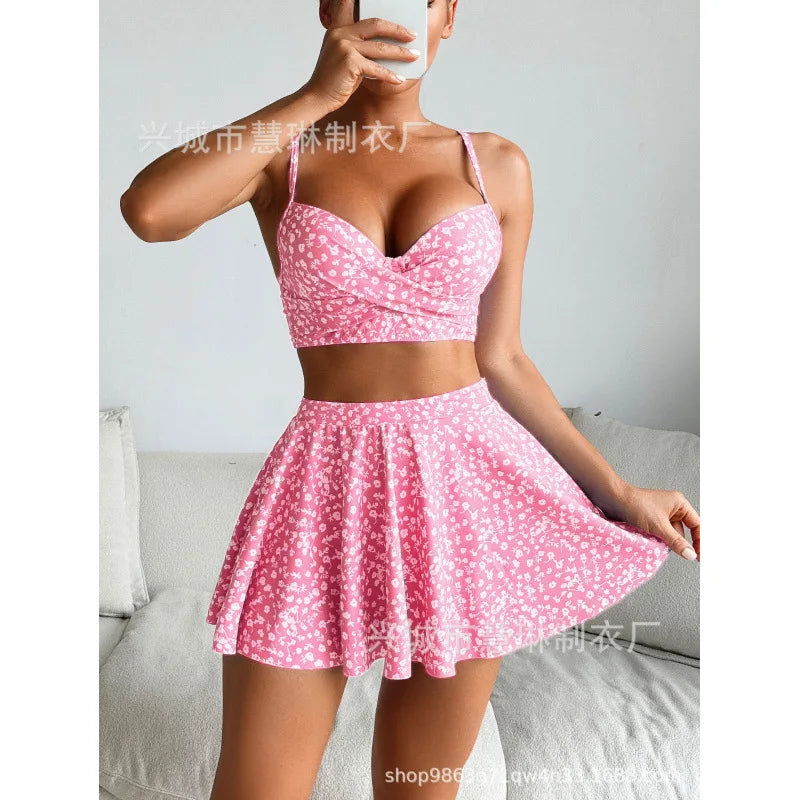 Floral Three-Piece Set