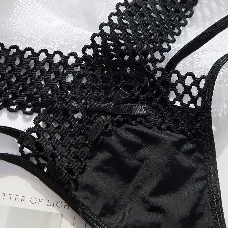 Sexy Leopard Lace Women Panties Seamless Underwear Hollow Out Sensual Lingerie Female Breathable Thongs T-back G-string