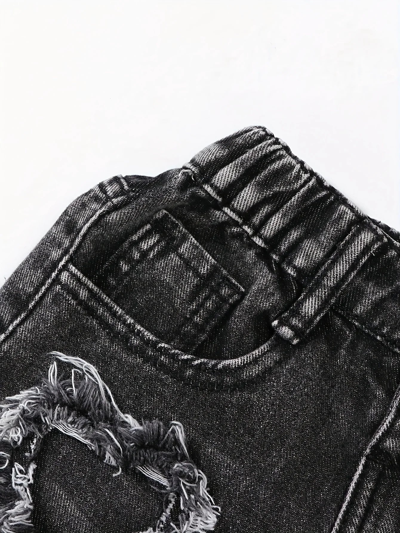 Heart Pattern Patchwork Straight-Leg Jeans