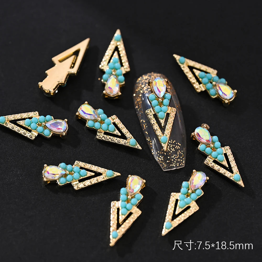 10Pcs Zircon Pendant Luxury Nail Art Charms 3D Gold Metal Nail Crystal Shinying Diamond Flowers/Butterlfy Manicure Accessories