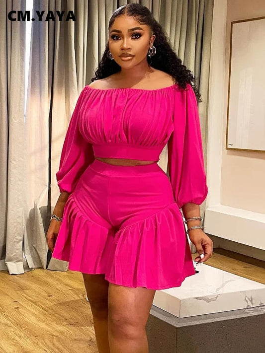 CM.YAYA Long Sleeve Slash Neck T-Shirt and Shorts Set