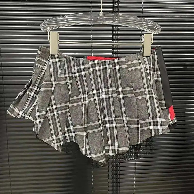 DEAT Patchwork Plaid Irregular Pleated Mini Skirt