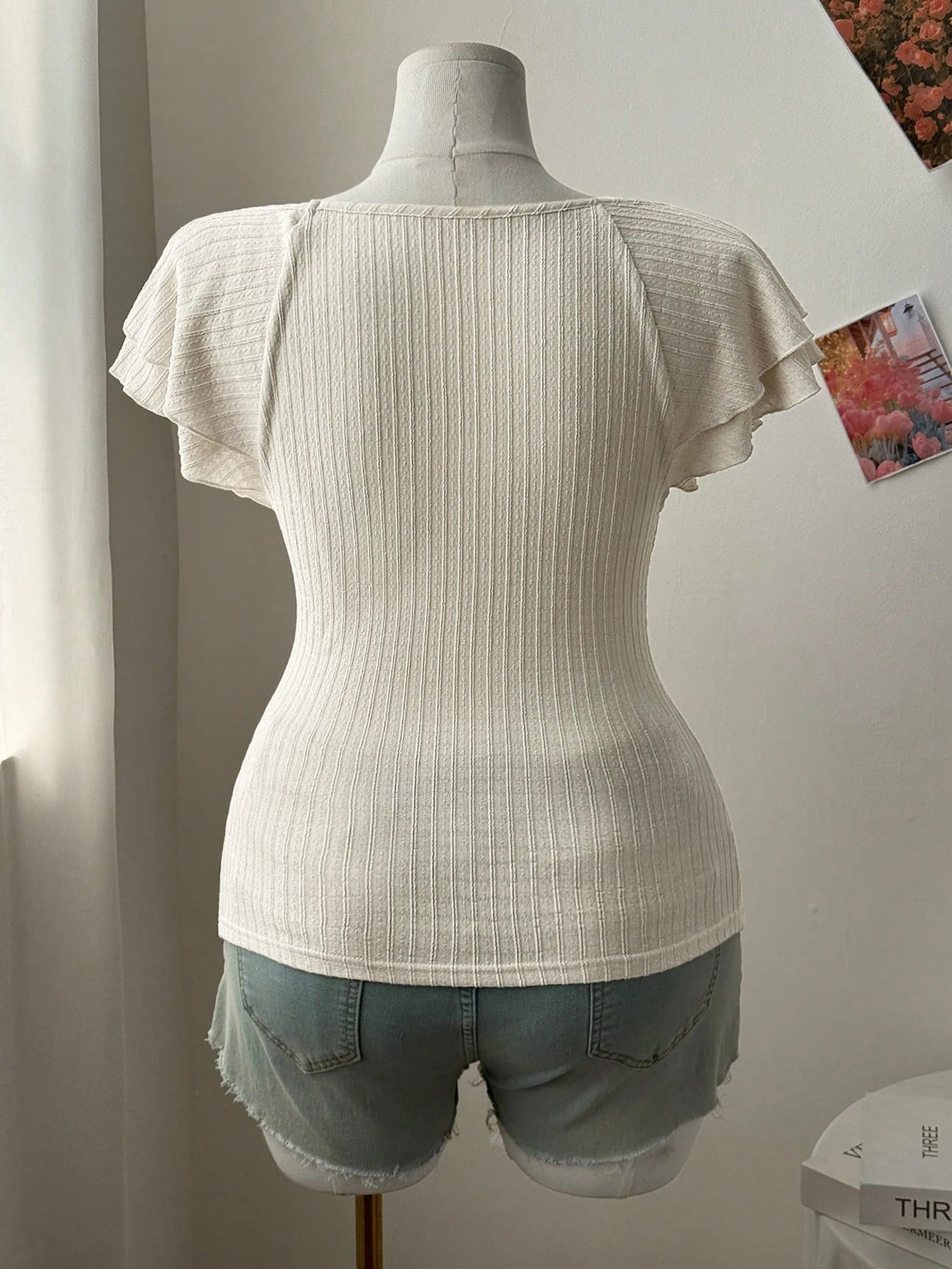 Low Neck Lace Sleeve Bow Tie Tee