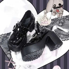 Sweet Heart-Shaped Buckle High Heels