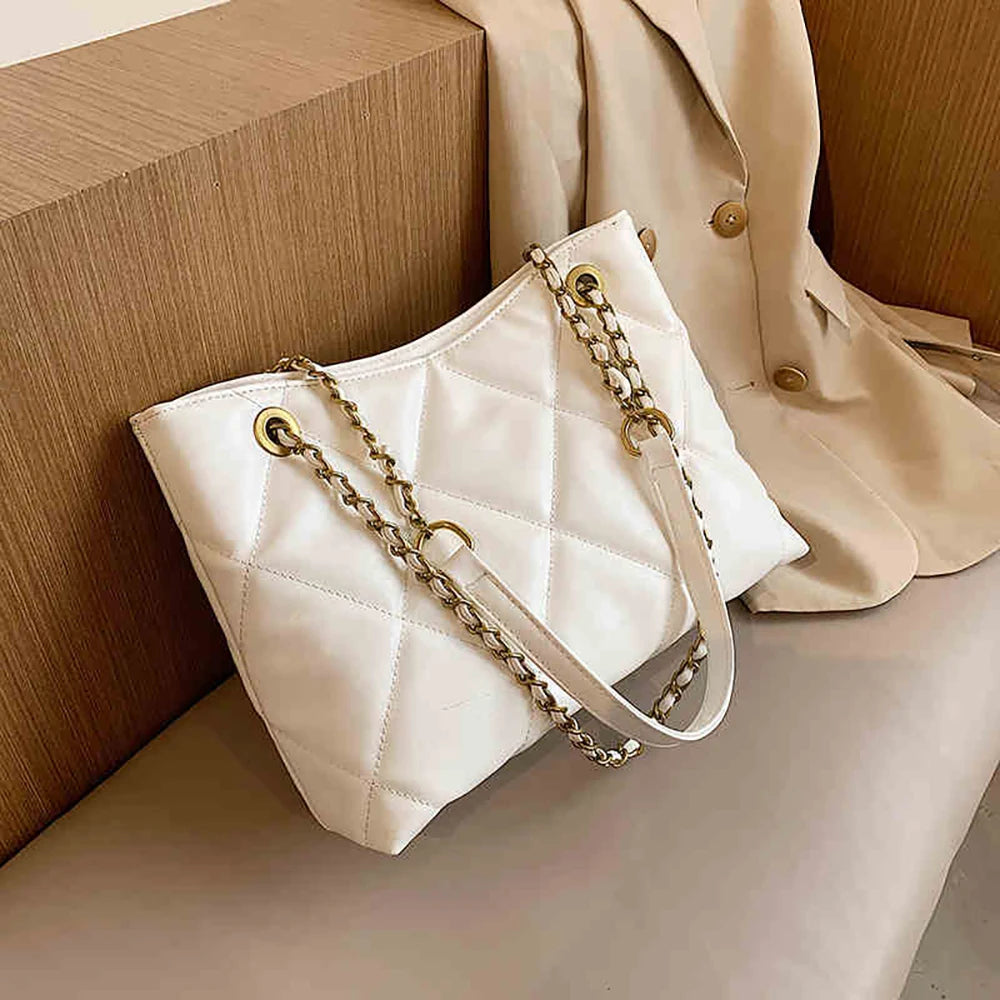 Diamond Plaid Chains Shoulder Bag