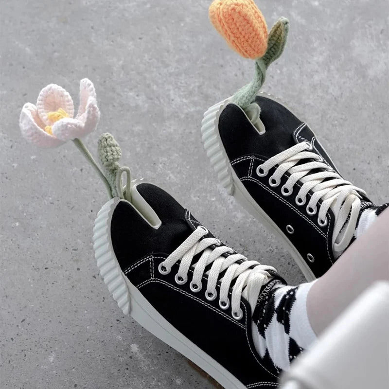 Canvas Tabi Sneakers