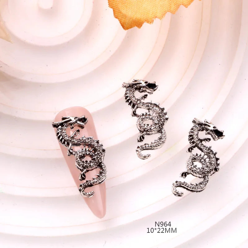 TSZS 10pcs/lot 2024 3D Alloy Silver Gold Chinese Dragon Nail Decorations New Year Chinese Dragon Nail Art Charms