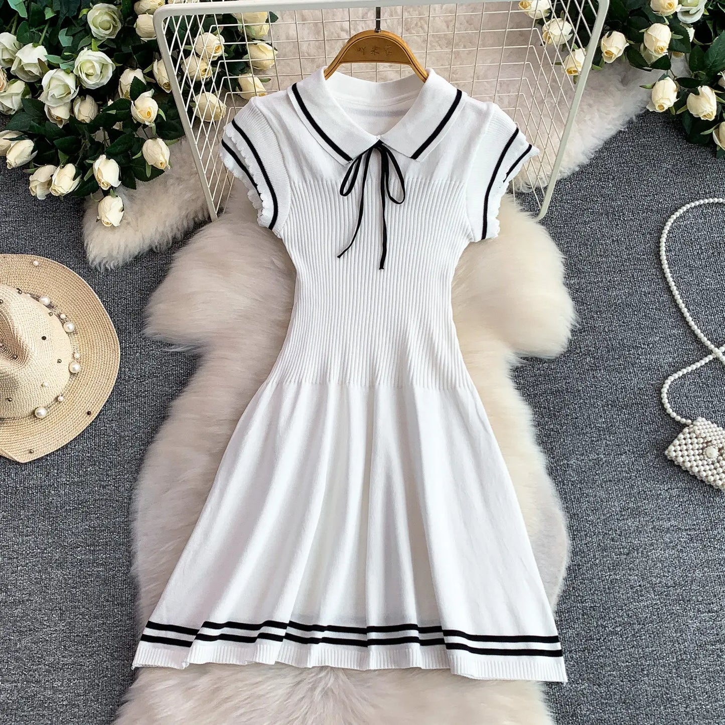 Turndown Collar Short Sleeve Knitted Dress