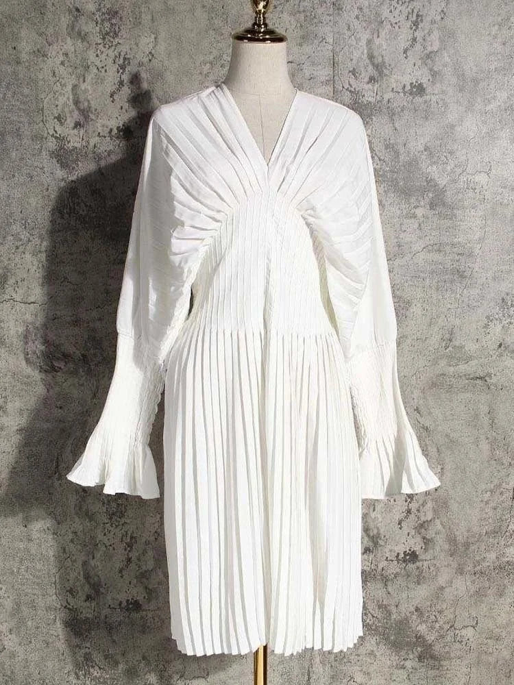 DEAT V-neck Pleated Waist Flare Sleeves Pullover Solid Color Slim Dress