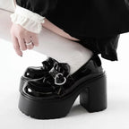 Sweet Heart-Shaped Buckle High Heels