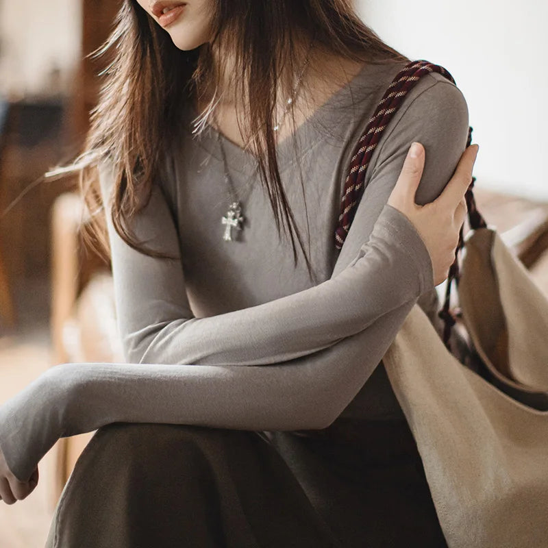 V-Neck Slim Fit Cotton Knit Long Sleeve Tee