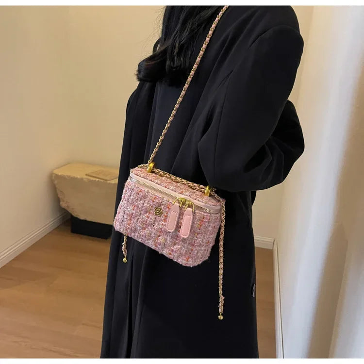 Wool Weave Knitted Crossbody Bag