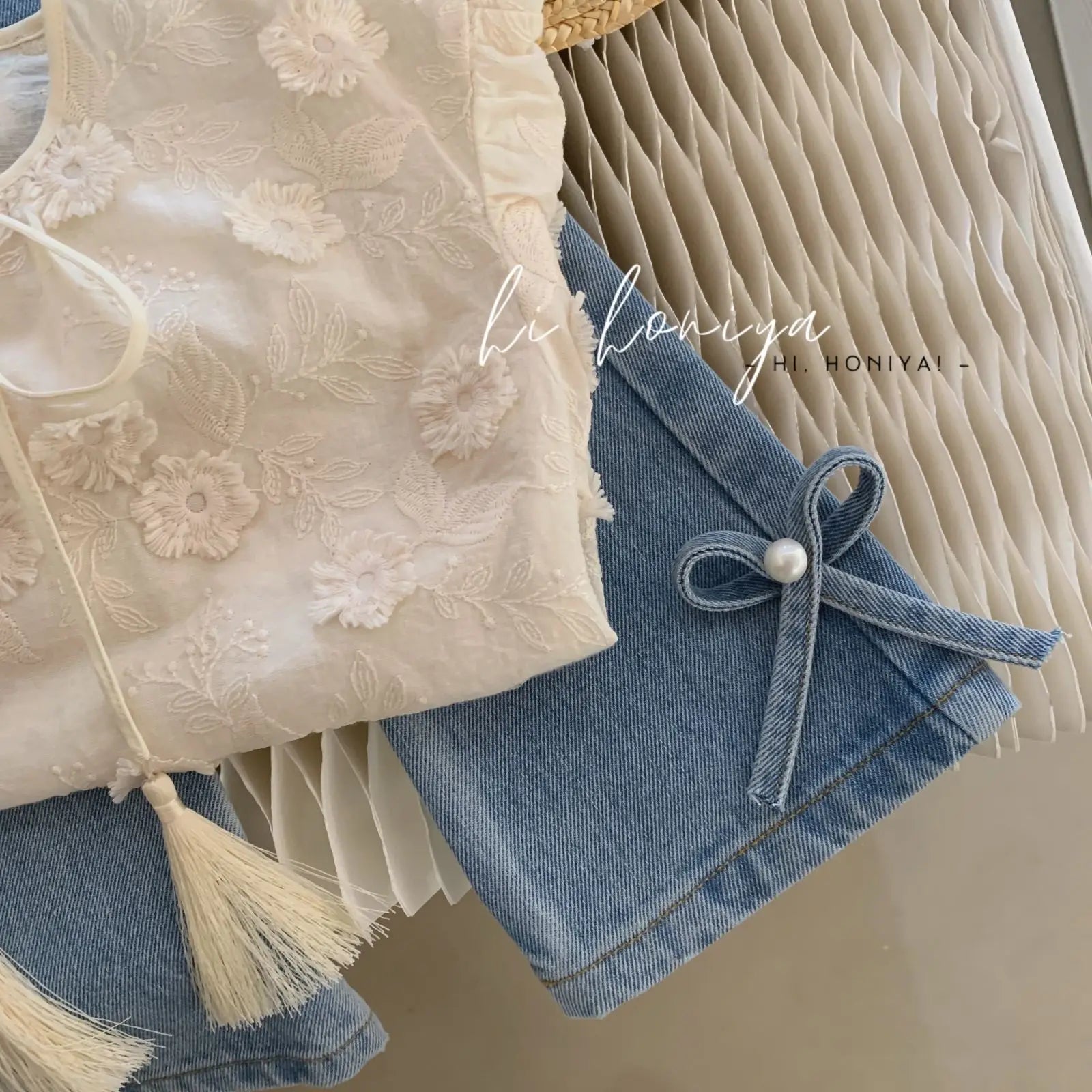 Denim Pants with Pearl Bow Detail
