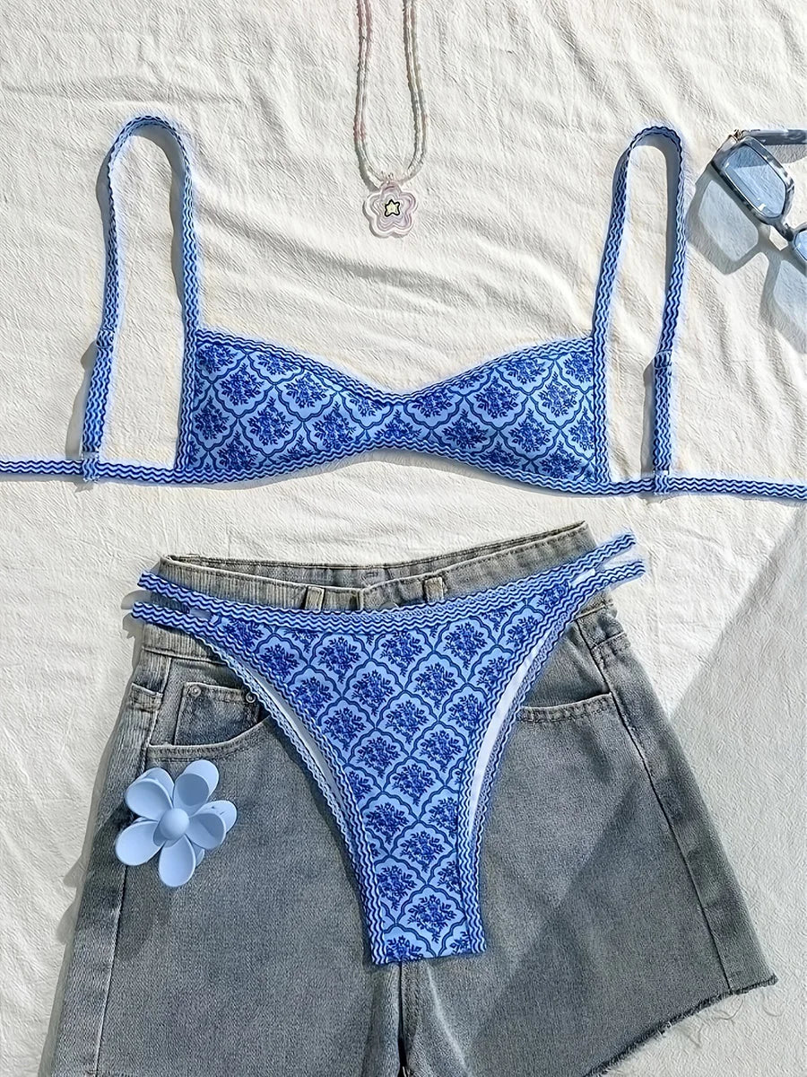 Paunikix Flowers Printed High Leg Cut Bikini