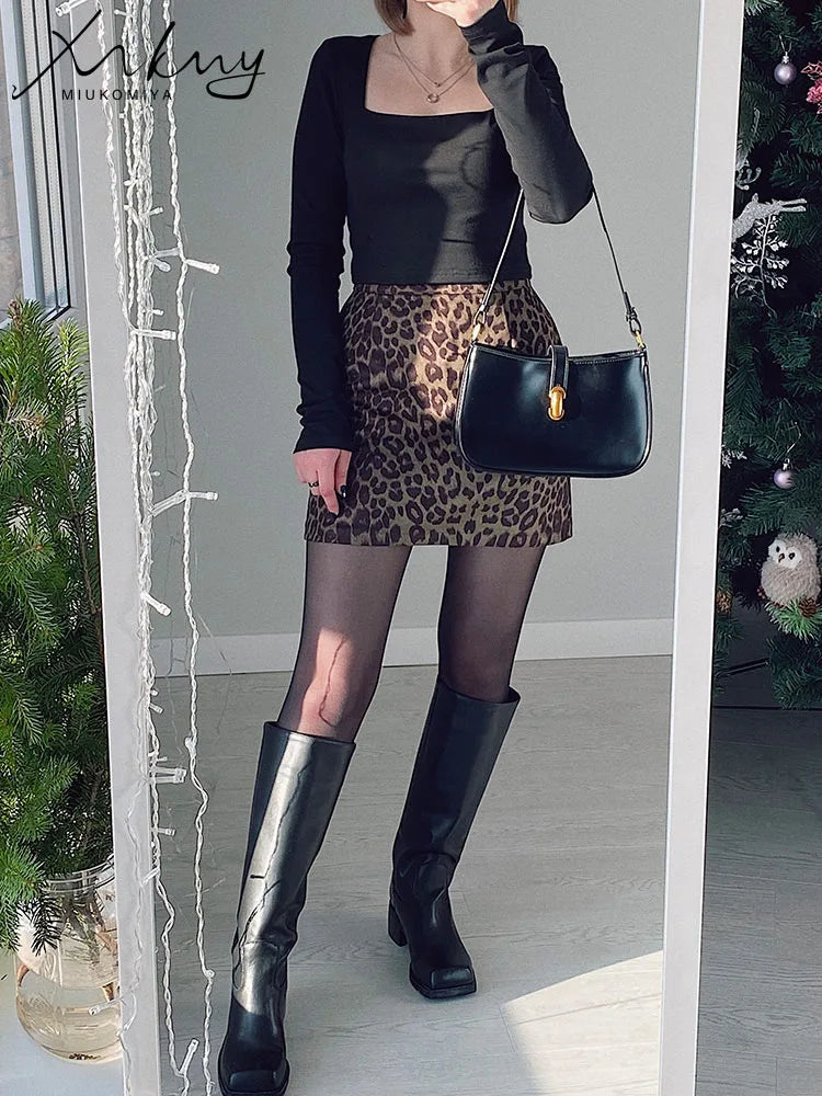 MiuKoMiYa A Line Suede Mini Skirt