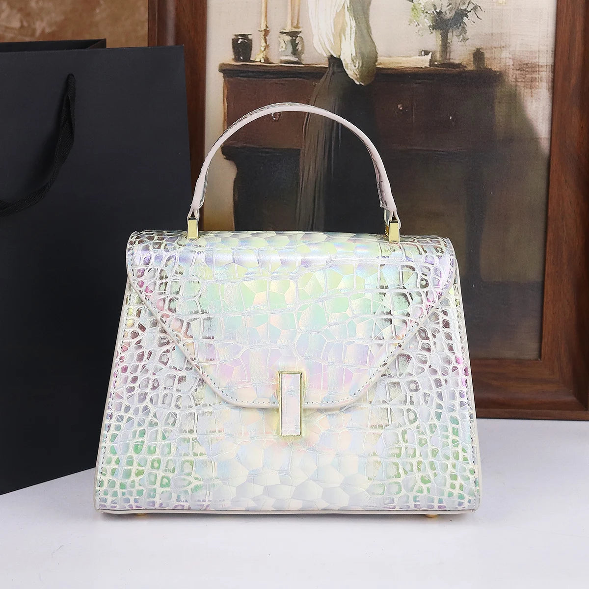 Crocodile Pattern Gradient Color Handbag