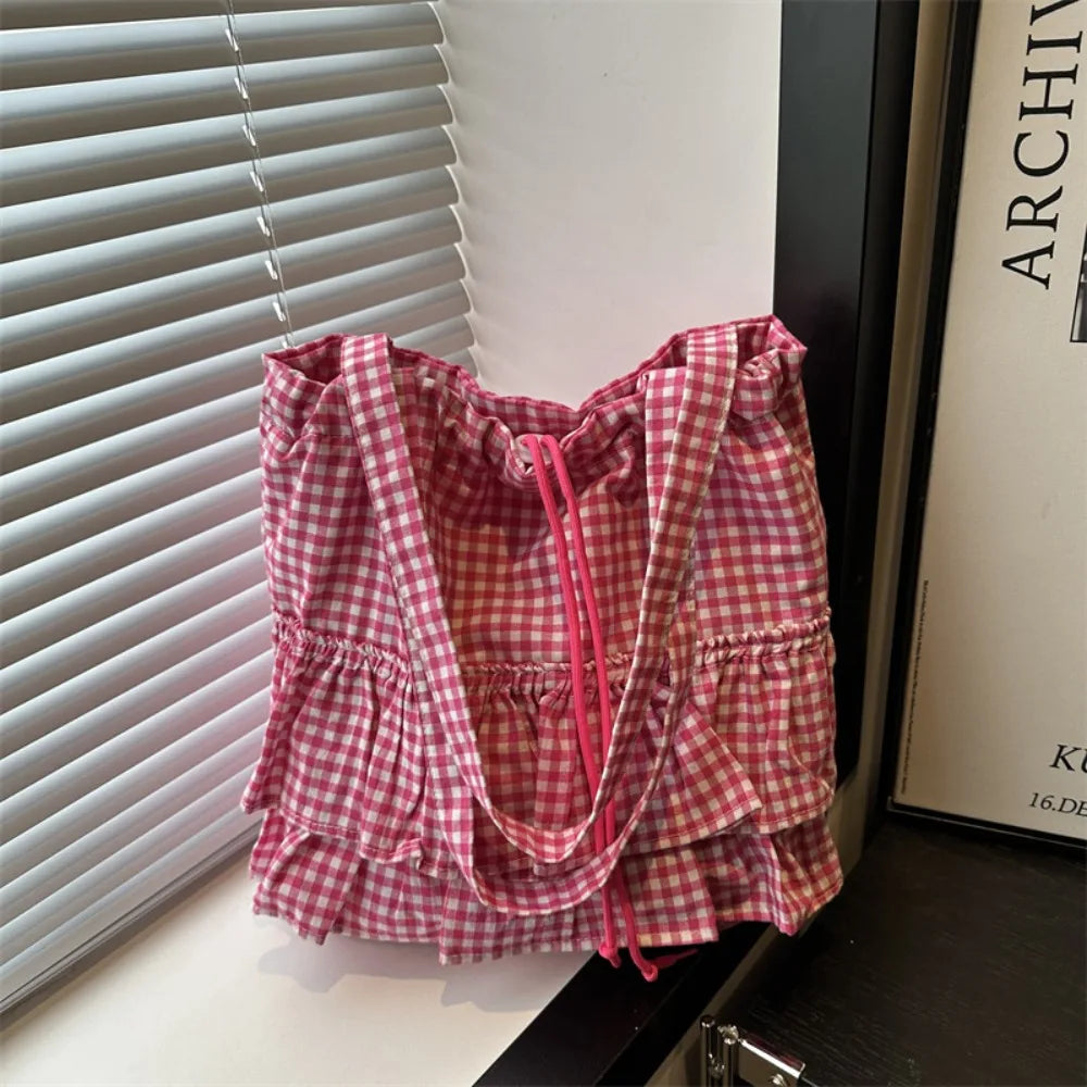 Lotus Leaf Shoulder Bag