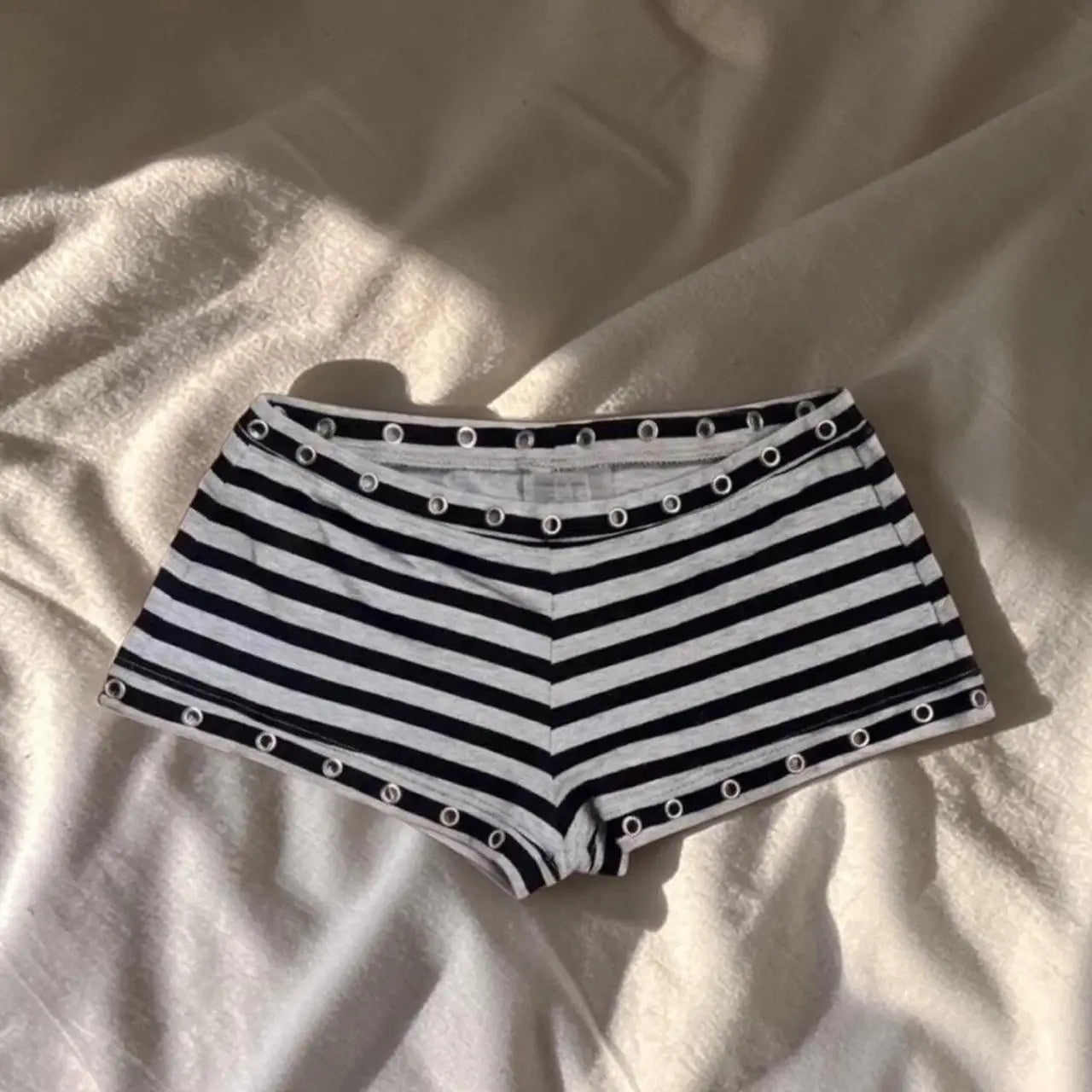 Striped Tube Top and Booty Shorts Set with Skull Graphic