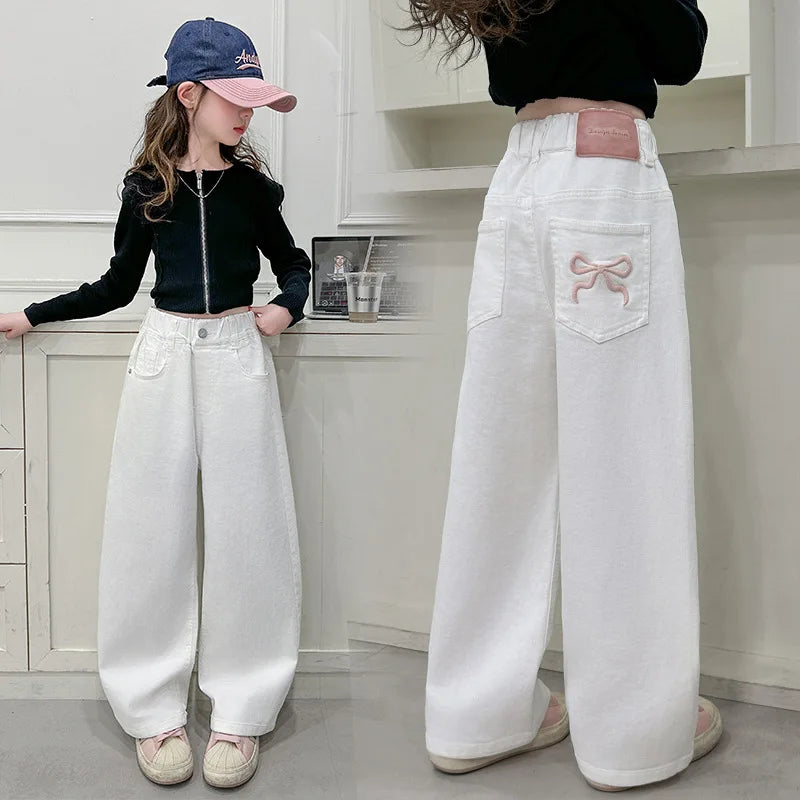 Straight Jeans with Bow