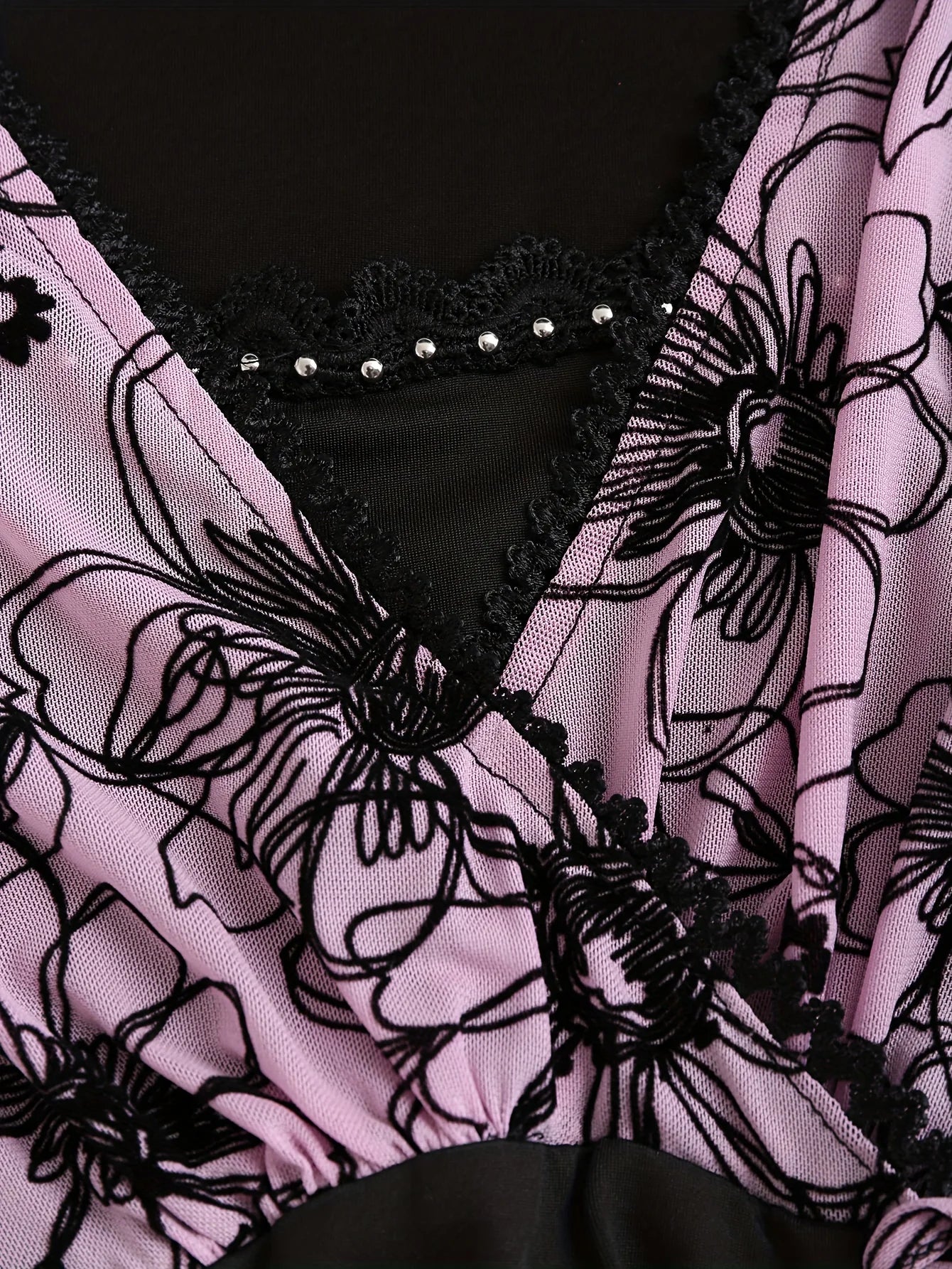 Flower Mesh Lace Stitching Top