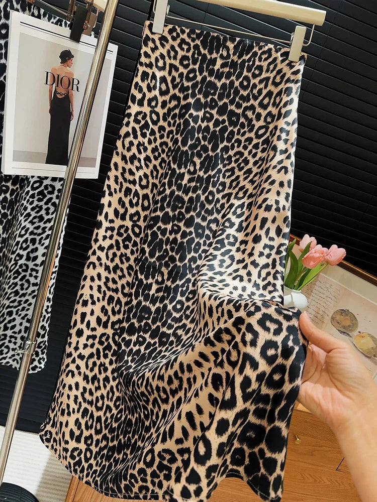 Leopard Print Elastic Waist Long Skirt