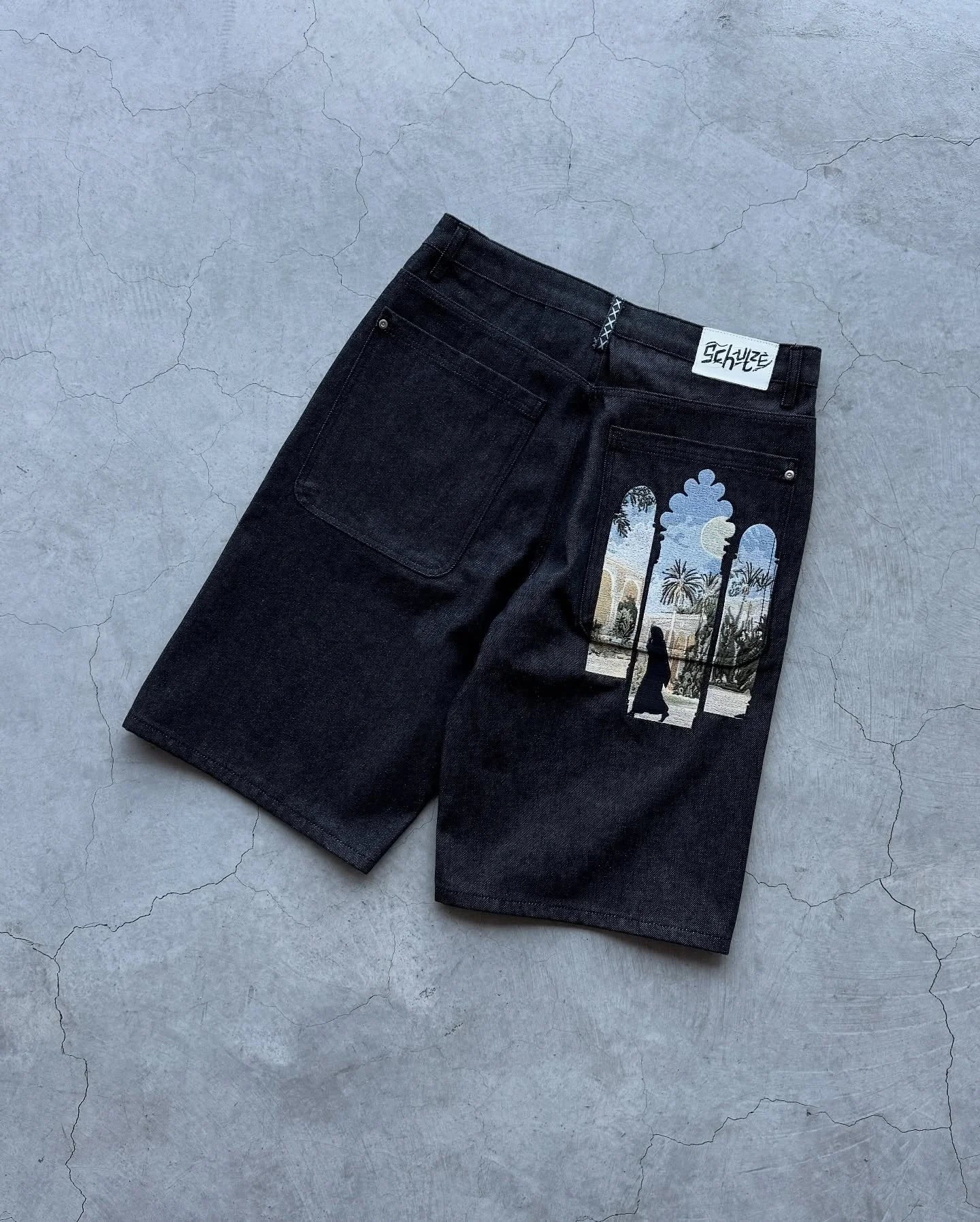 Pattern Denim Shorts