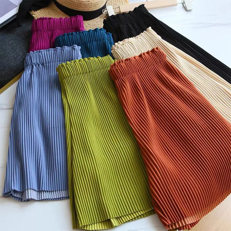 Elastic High Waist Pleated Shorts