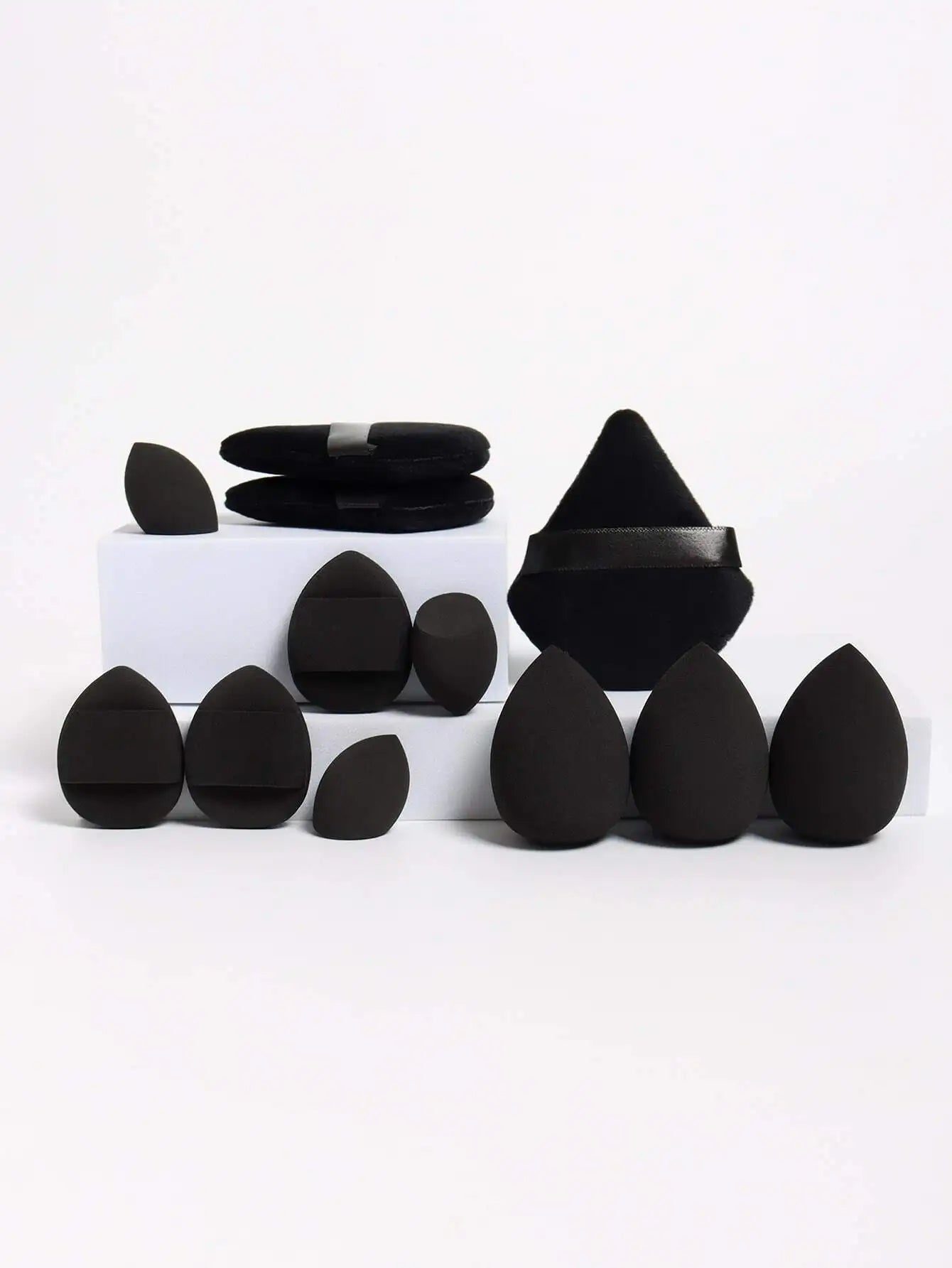 12pcs All-Purpose Makeup Sponges Set Consisting Of 3 Triangular Powder Puffs, 3 Mini Air Cushion Powder Puffs, 3 Water Drop Shaped Makeup Sponge, And 3 Mini Makeup Sponge. Suitable For Liquid Foundation, Powder Foundation, An