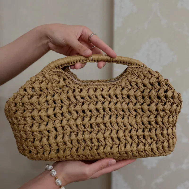 Straw Clutch