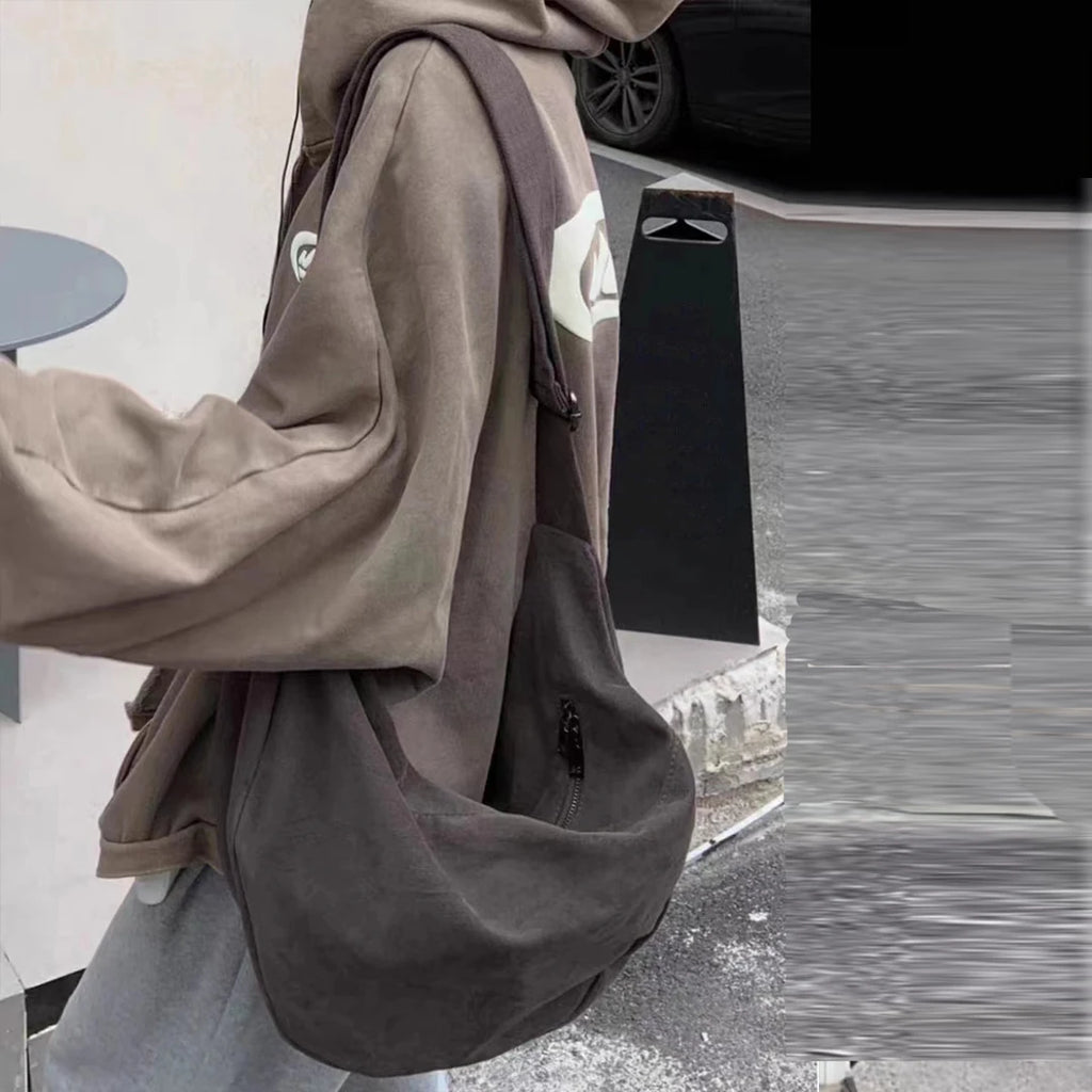 Oversized Slouchy Street Crossbody