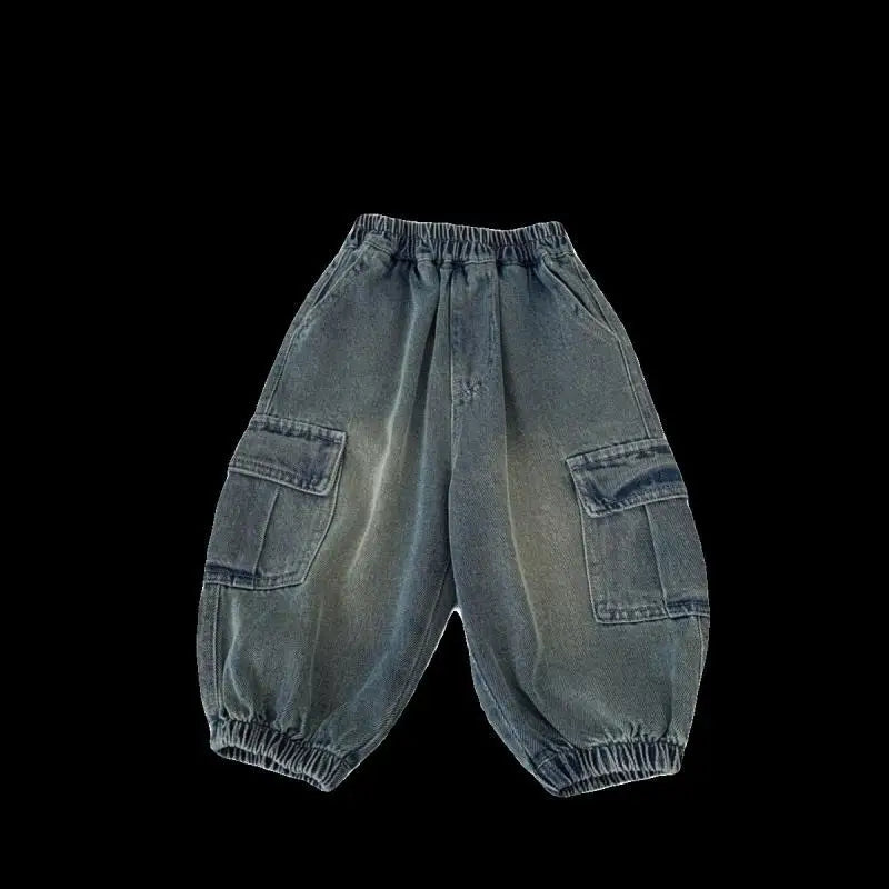 Loose Fitting Jeans