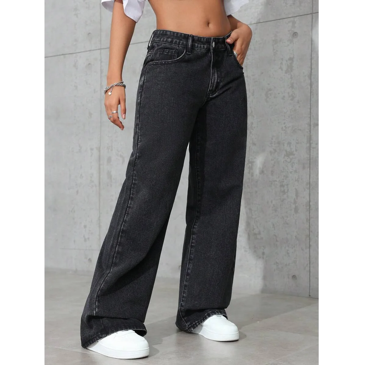 Wide Leg Jeans