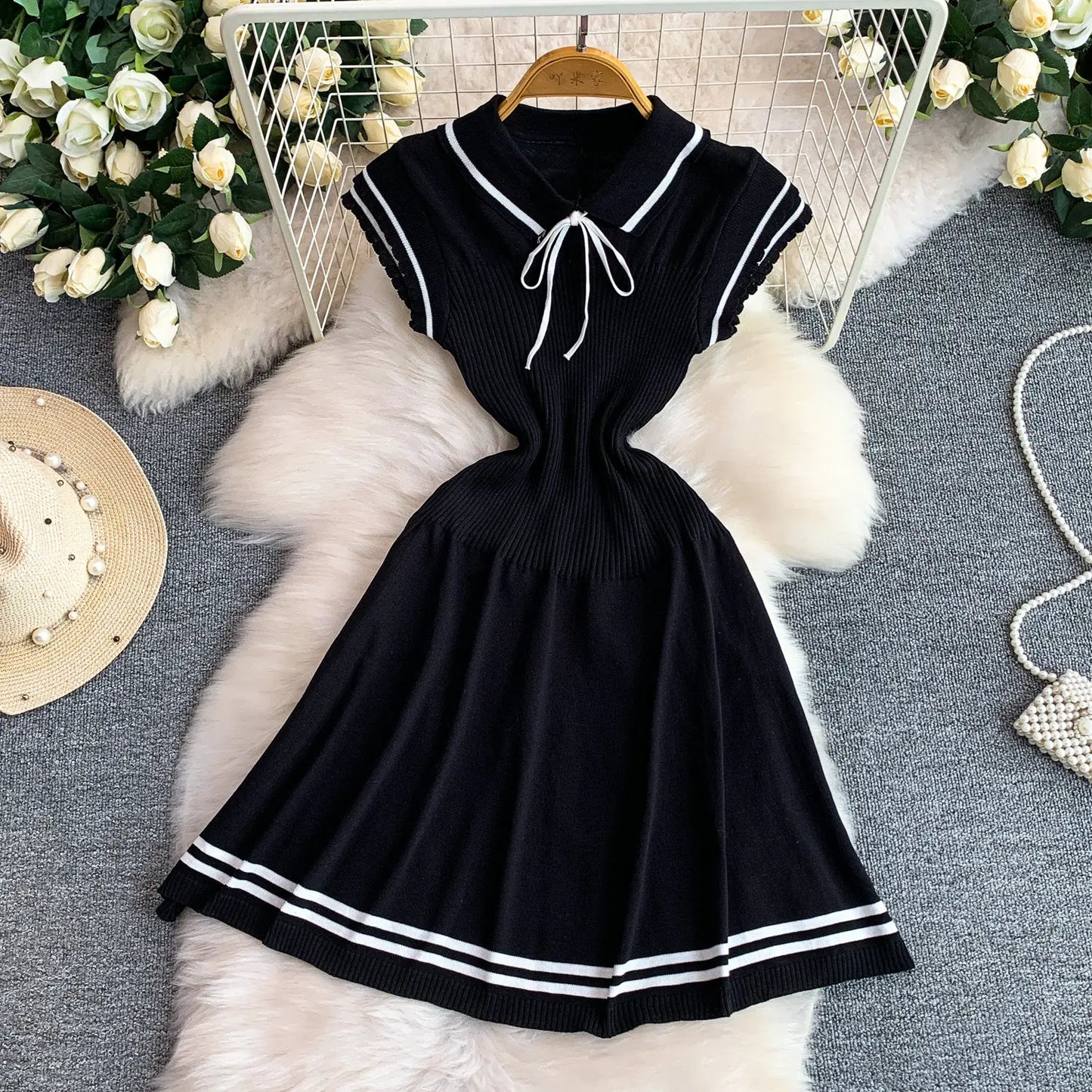 Turndown Collar Short Sleeve Knitted Dress