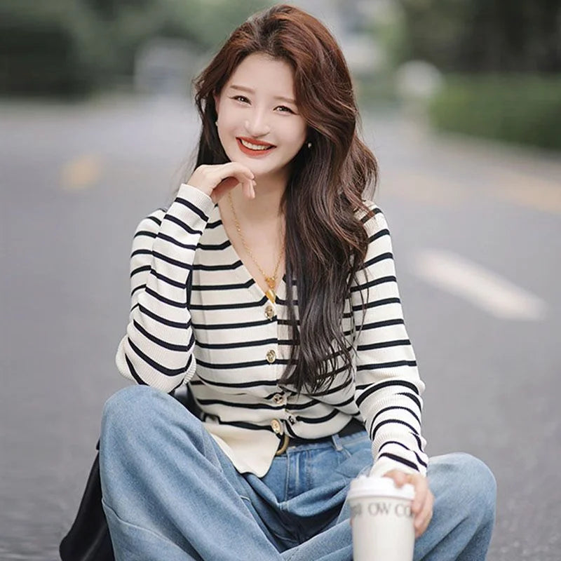 Striped Short Knitted Cardigan