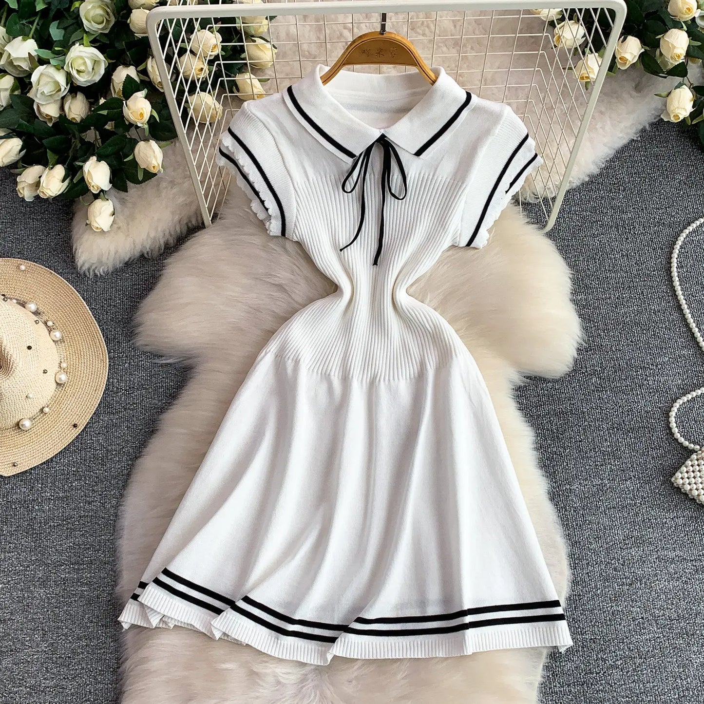 Turndown Collar Short Sleeve Knitted Dress