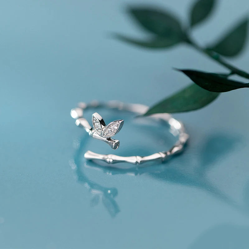 Sparking Zircon Butterfly Wings with Slub Ring