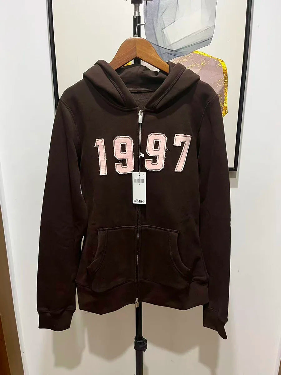 1977 Letter Embroidery Slim Zip-up Hoodie
