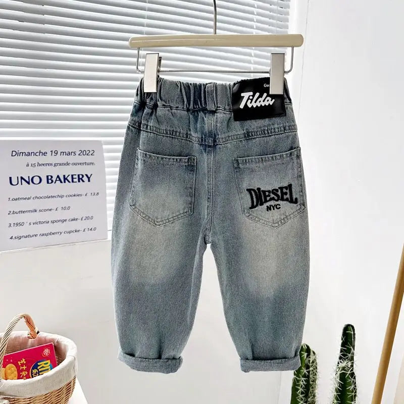 Wash Graphic Pocket Denim Jeans