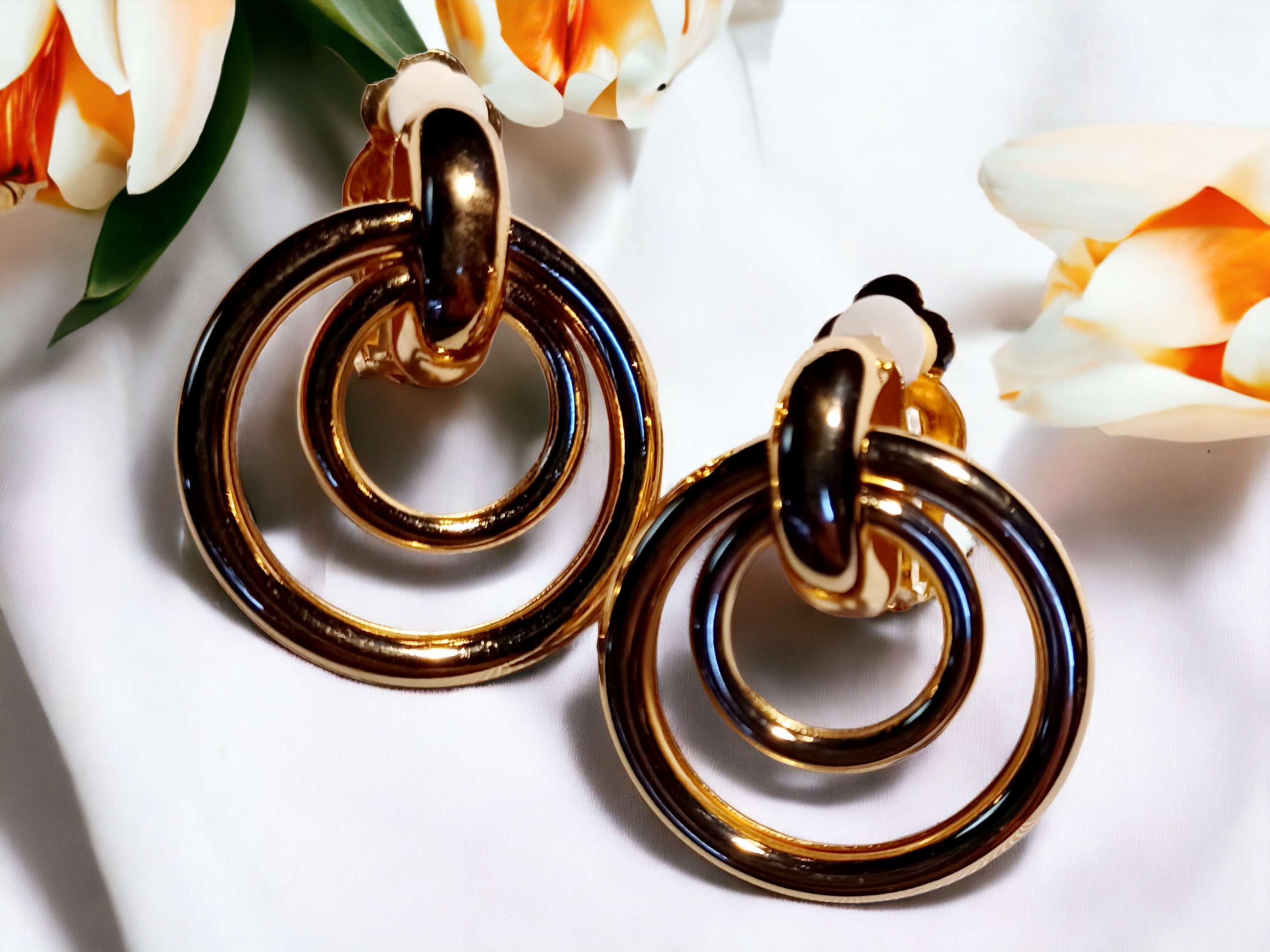 Small clip on multi hoops classic style
