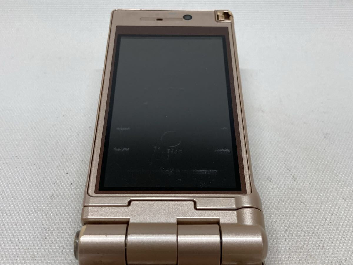 docomo P905i Pink gold FOMA  Japanese Flip Phone Keitai Cell phone From Japan