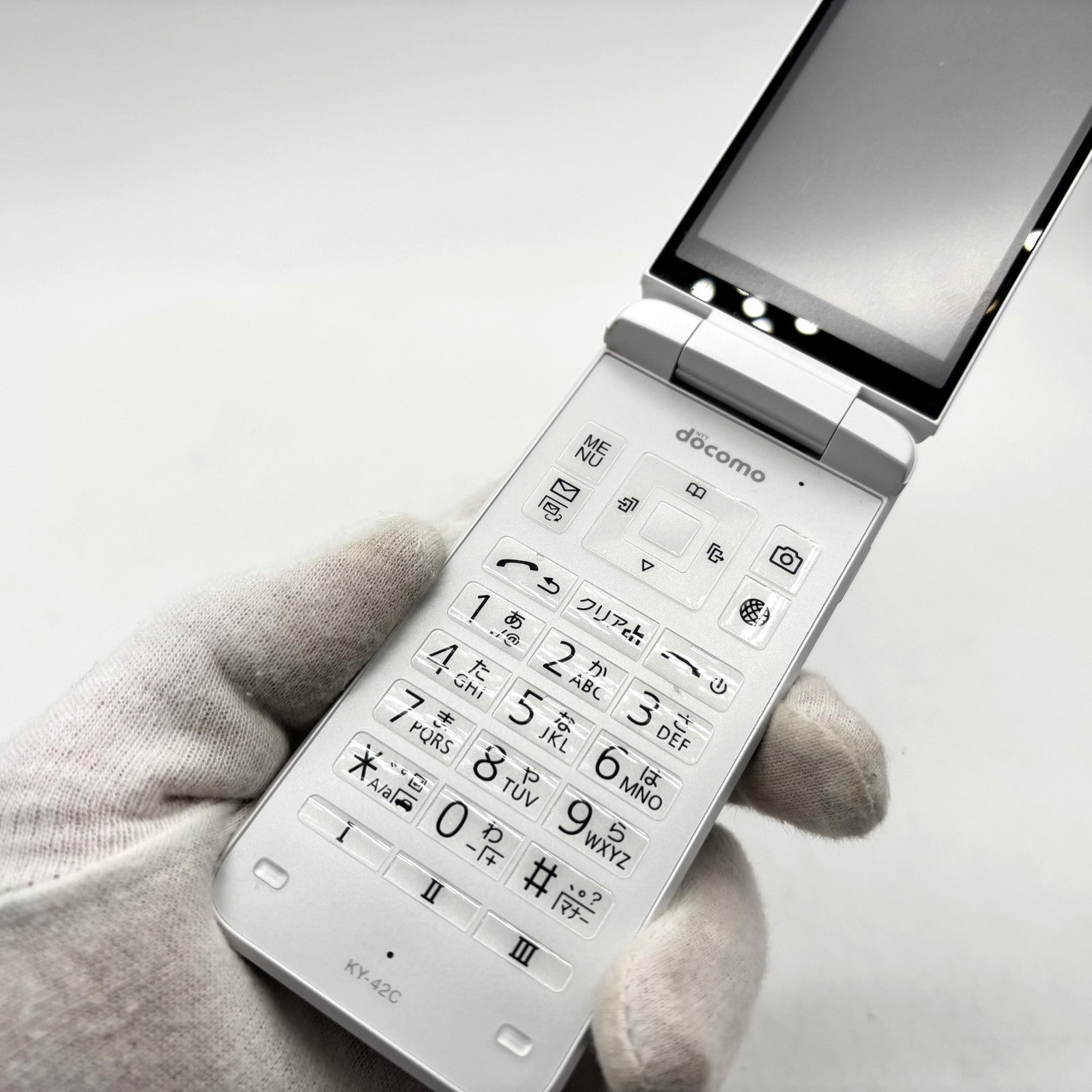 KYOCERA DIGNO Keitai KY-42C White Unlocked 4G Android Flip Phone Japan Clean